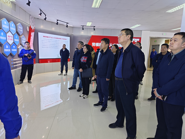 以學(xué)促干—中國有研工會赴濰柴集團開展推進(jìn)產(chǎn)業(yè)工人隊伍建設(shè)改革學(xué)習(xí)調(diào)研