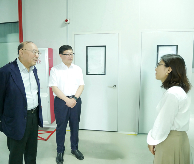 中國工程院院士屠海令、中國有研總經(jīng)理艾磊一行到有研廣東院調(diào)研座談